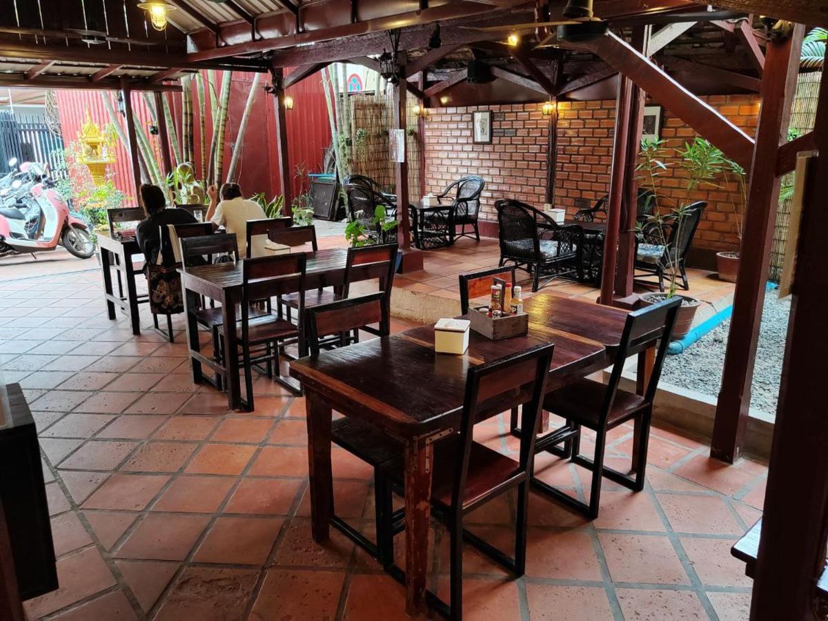 Soben Cafe Guesthouse & Restaurant Siem Reap Eksteriør billede